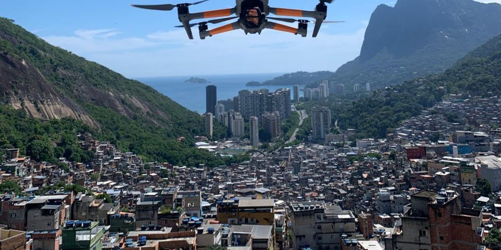 Vídeos de drones despertam interesse de turistas por favelas do Rio
