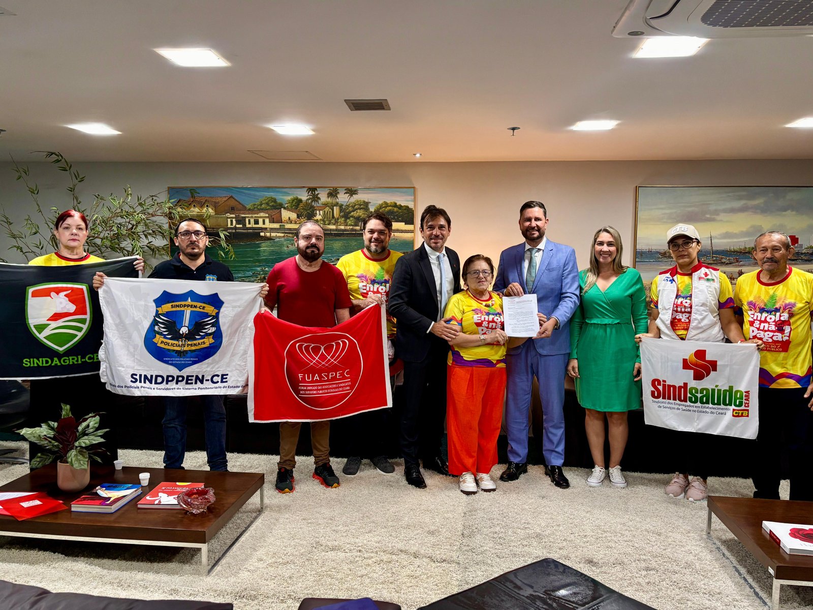 Presidência da Alece recebe sindicato de servidores públicos