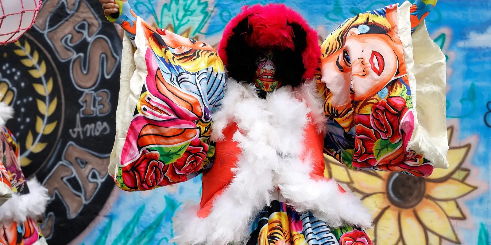 Mulheres bate-bolas, Brilhetes de Anchieta conquistam espaço na rua