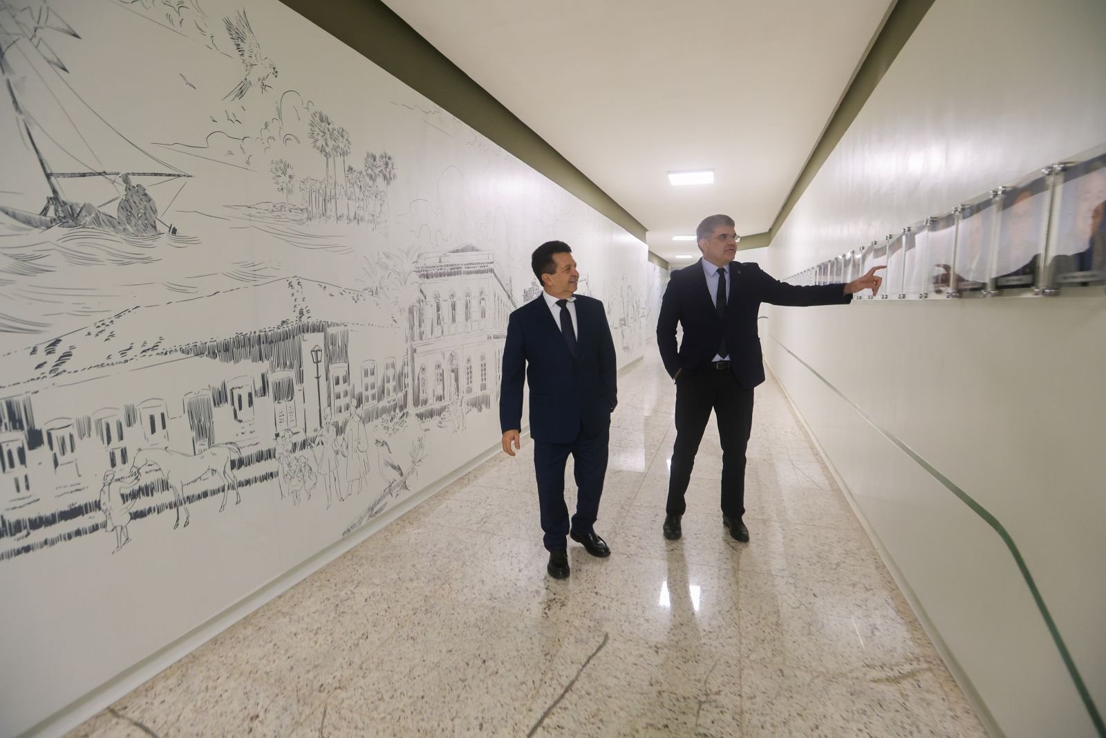 Parlamentares e servidores elogiam melhorias estruturais na Alece e destacam valorização do Parlamento