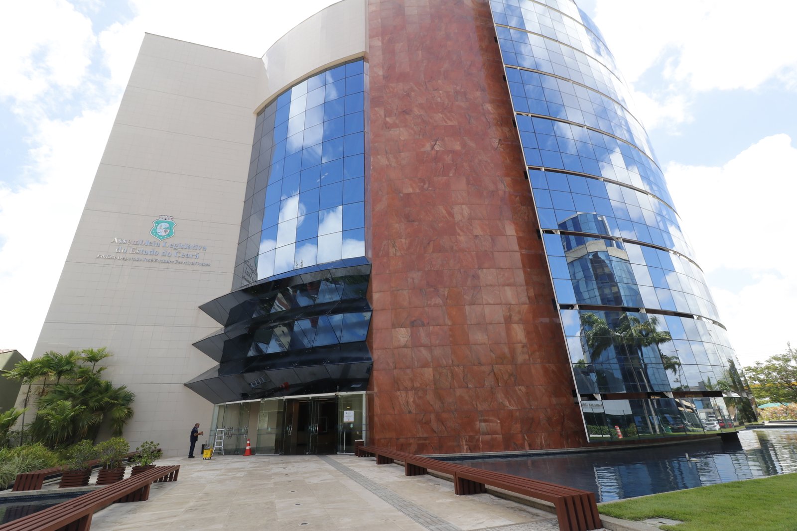 Alece realiza 1ª Oficina do Pacto Contra o Feminicídio no Estado nesta segunda