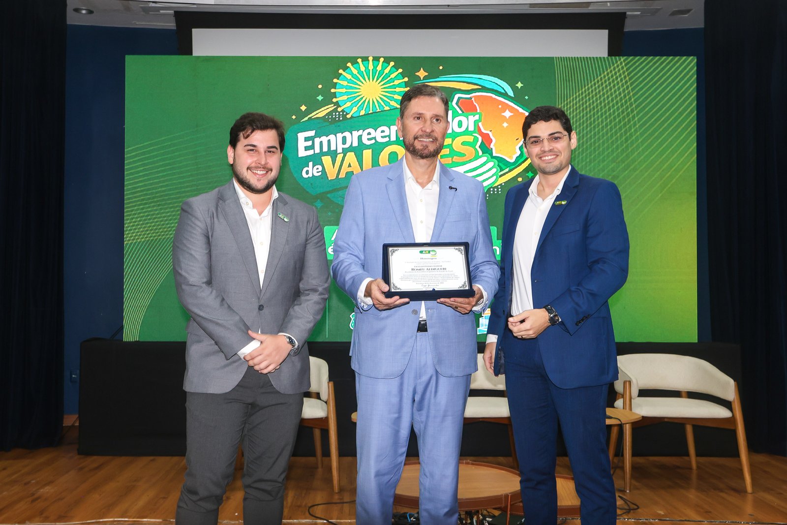 Presidente da Alece é homenageado durante evento Empreendedor de Valores na Alece