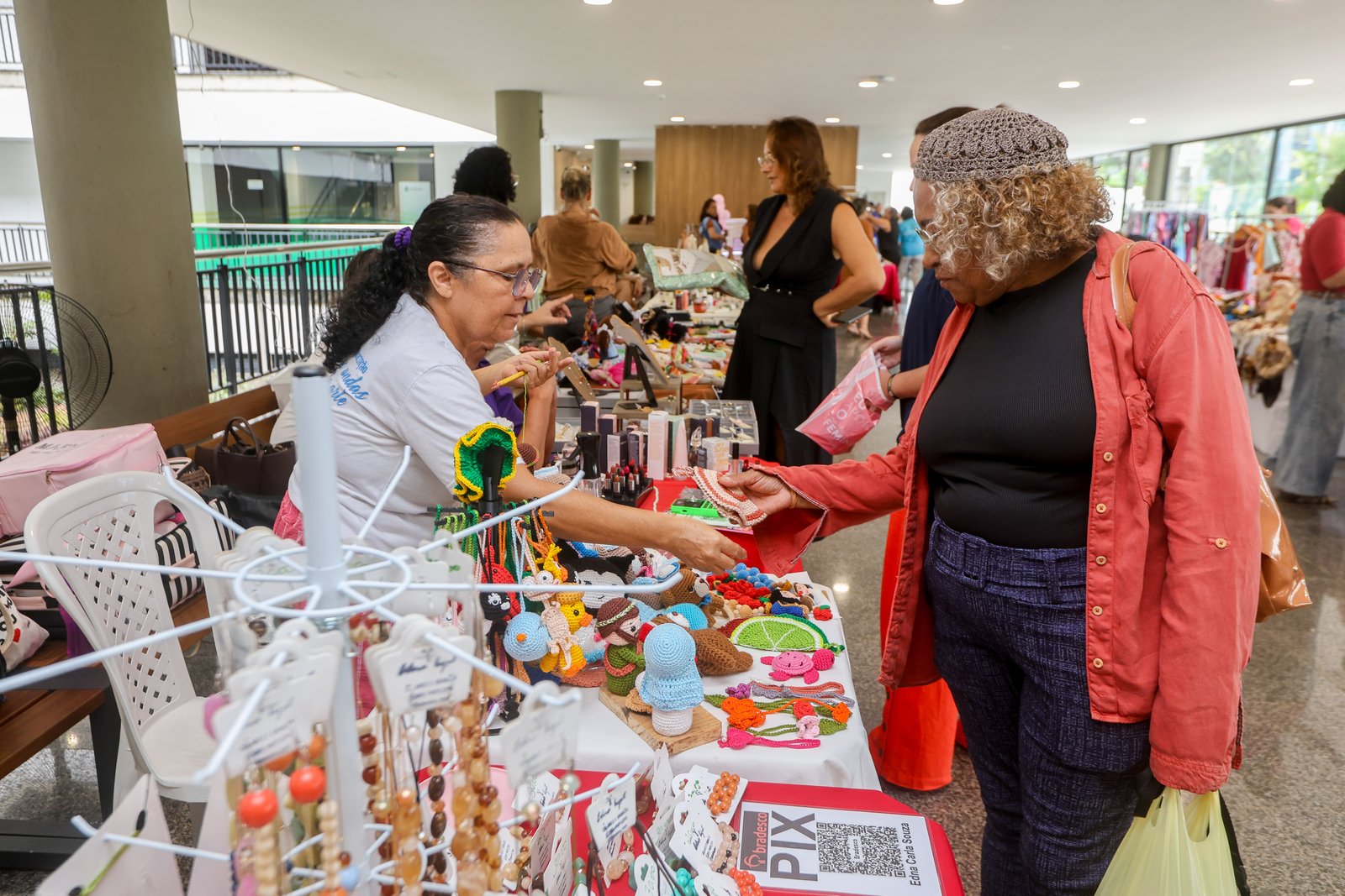 Primeira Feira do Empreendedor de 2026 reúne microempreendedores de diversos segmentos