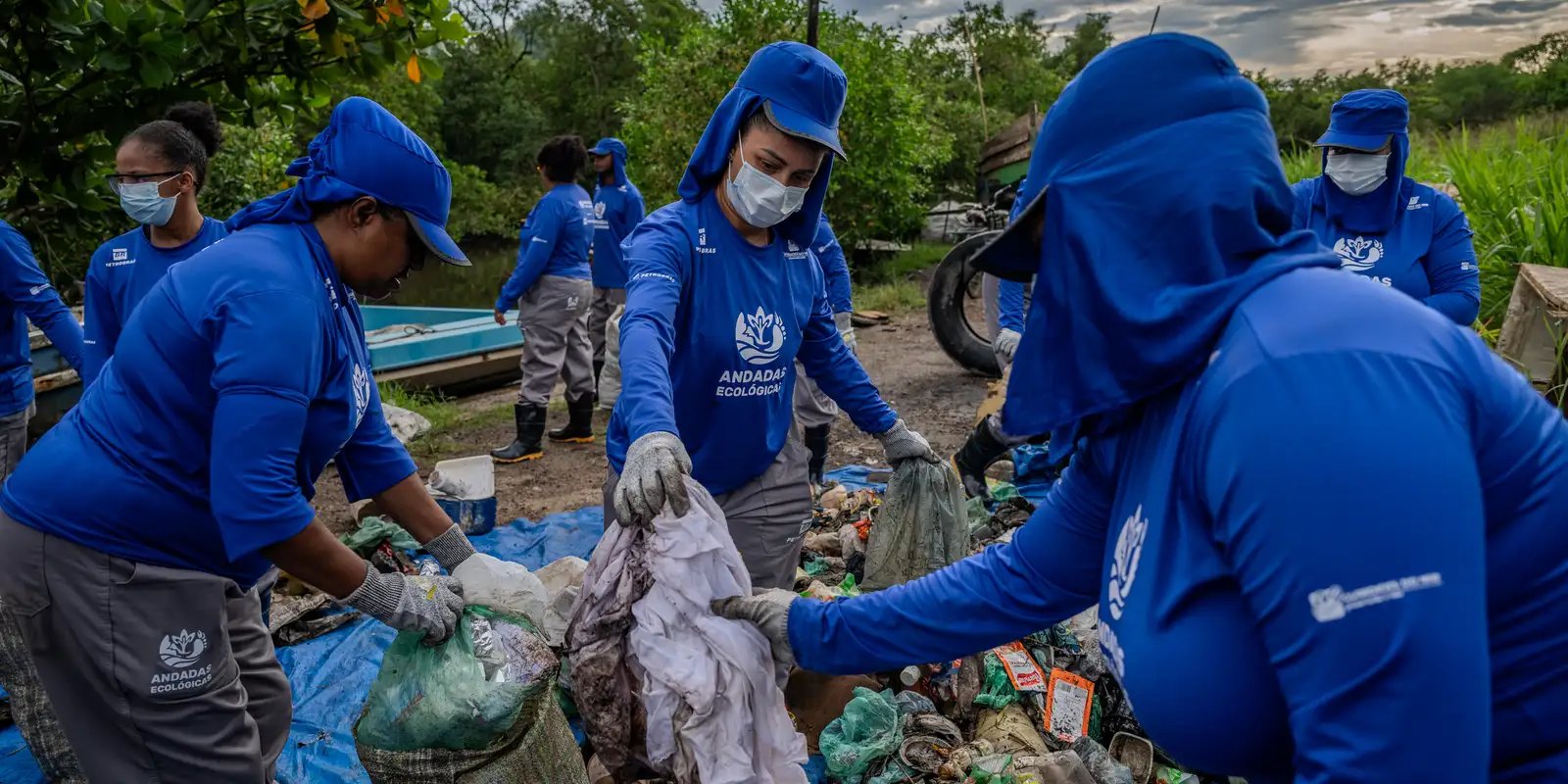 Comunidade transforma cenário ambiental da Baía de Guanabara