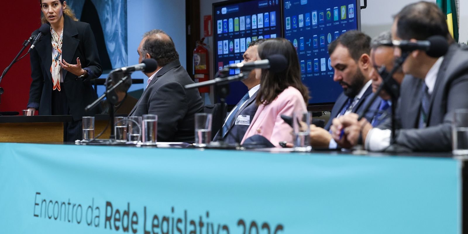 Diretoria destaca papel da EBC na implementação da nova TV Digital