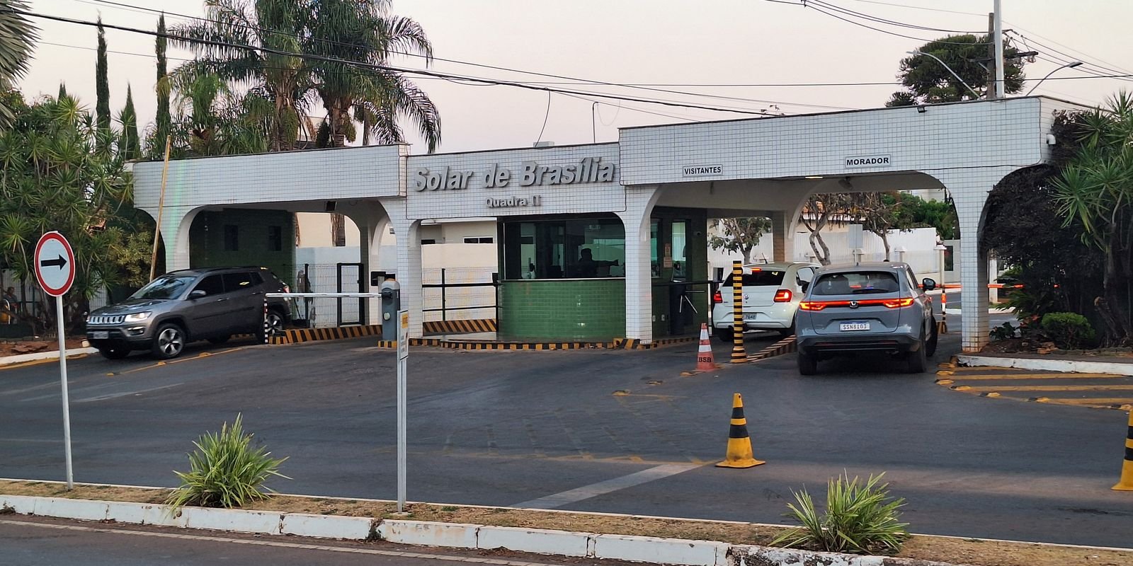 Moraes nega pedido para Javier Milei visitar Bolsonaro em casa