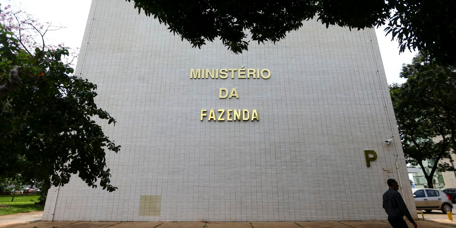 Governo deve recorrer ao STF sobre PEC de agentes de saúde