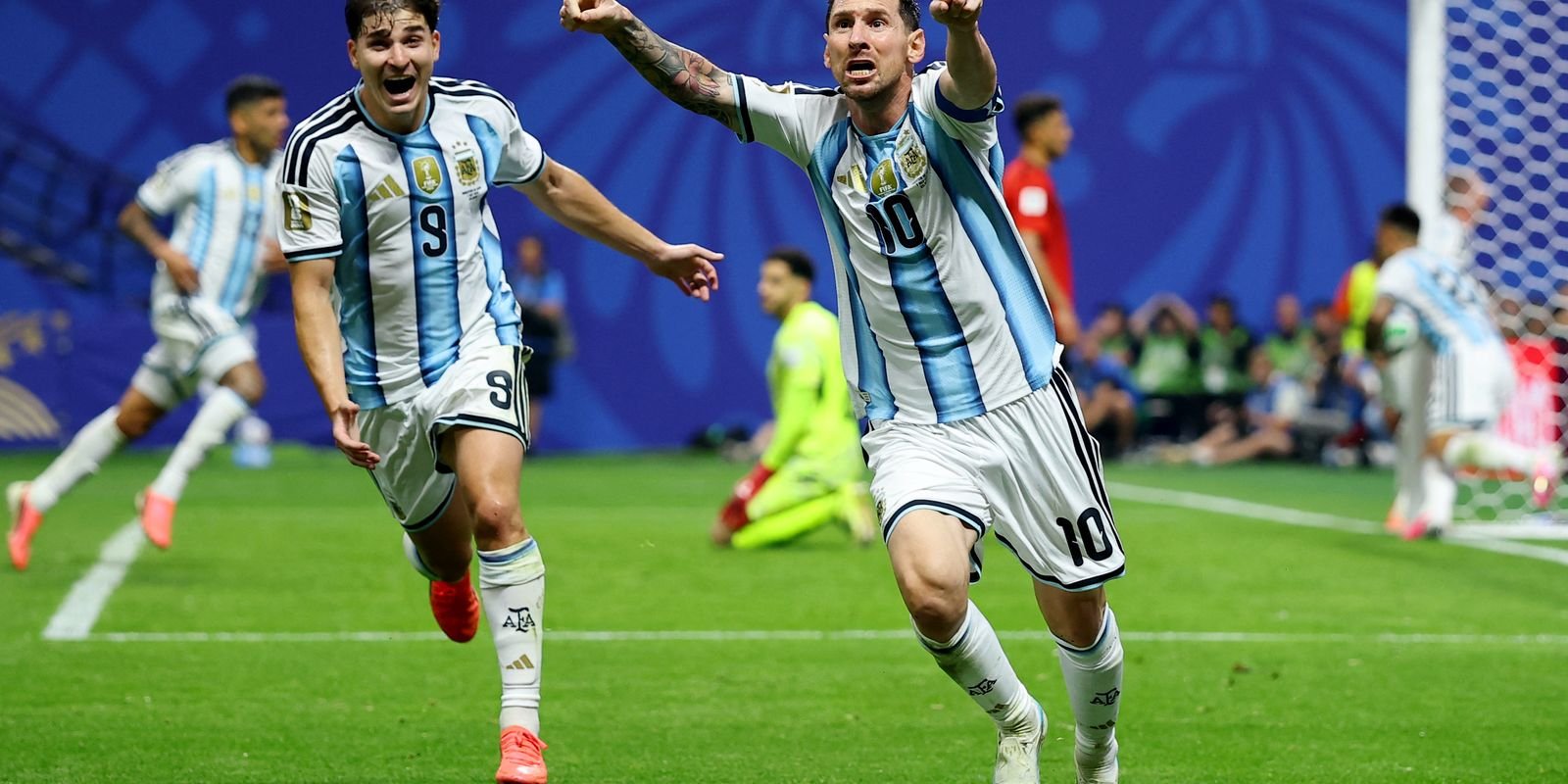 Espanha leva juventude e Argentina aposta em Messi na decisão da Copa