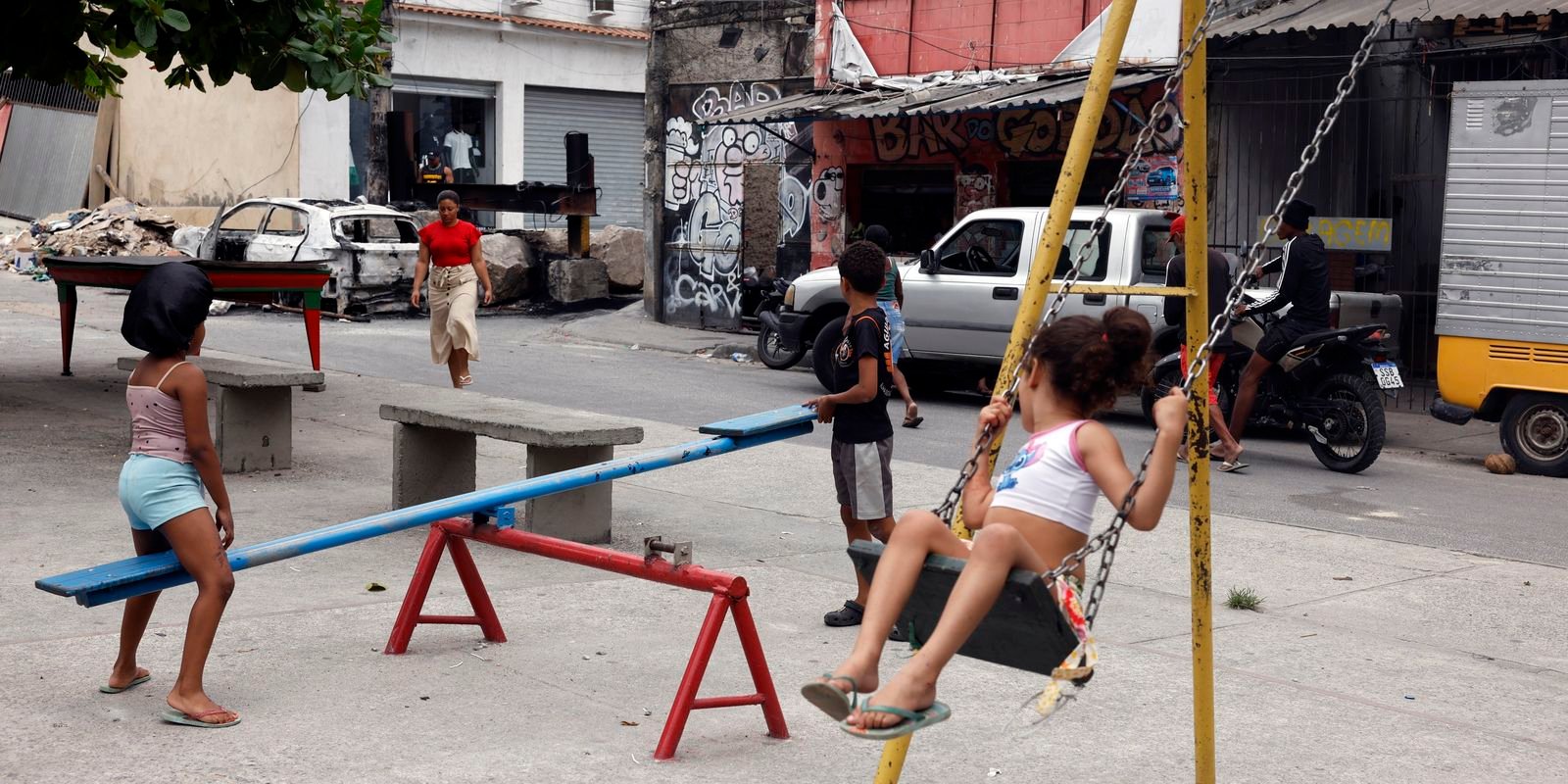 Governo do Rio cria órgãos que vão coordenar reocupação de territórios