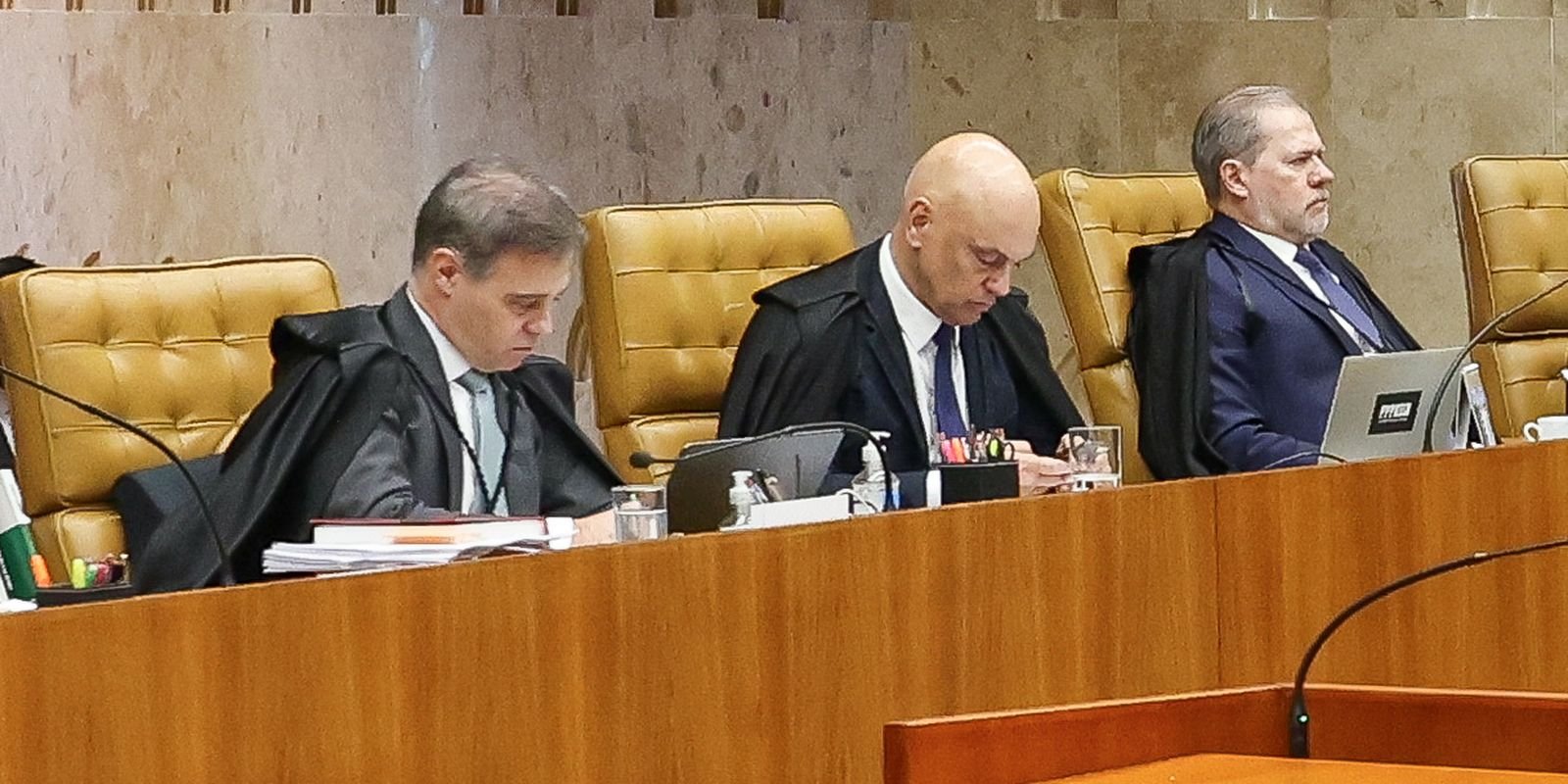 Moraes defende que seu julgamento seja em conjunto com o de Mendonça